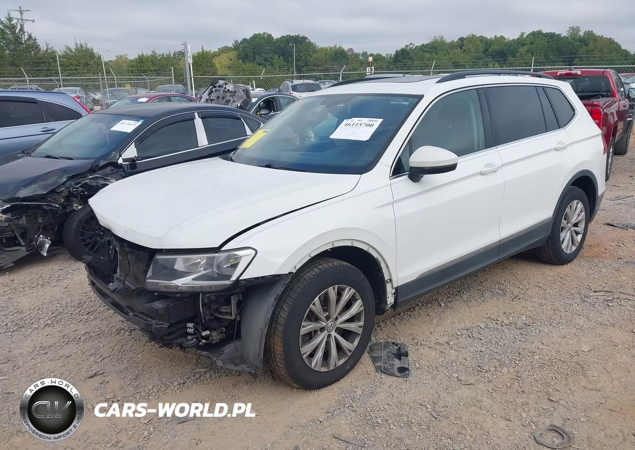 2018 Volkswagen Tiguan 2.0T Se-2.0T Sel VIN:3VV2B7AX0JM053482 - 2