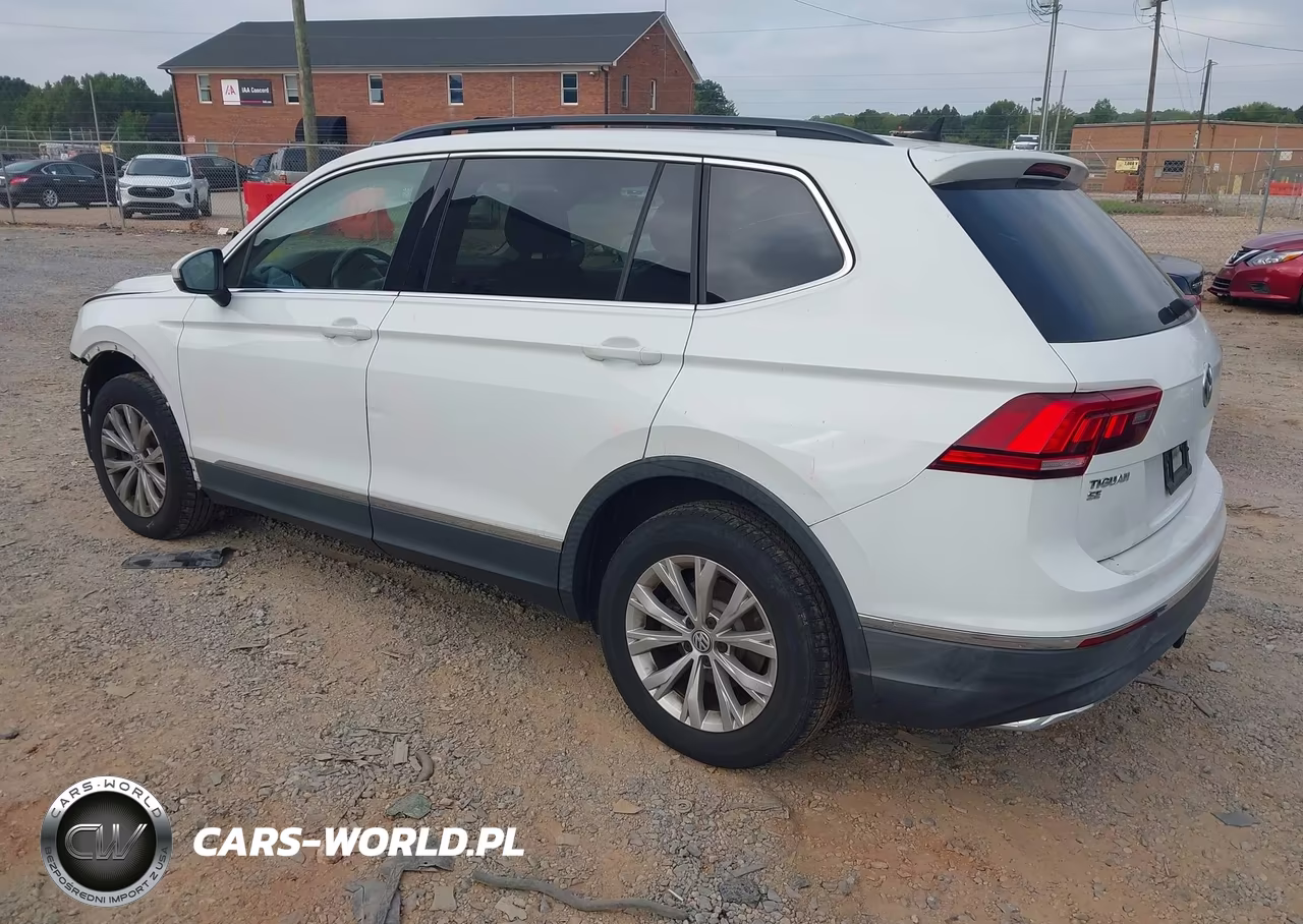 2018 Volkswagen Tiguan 2.0T Se-2.0T Sel VIN:3VV2B7AX0JM053482 - 3