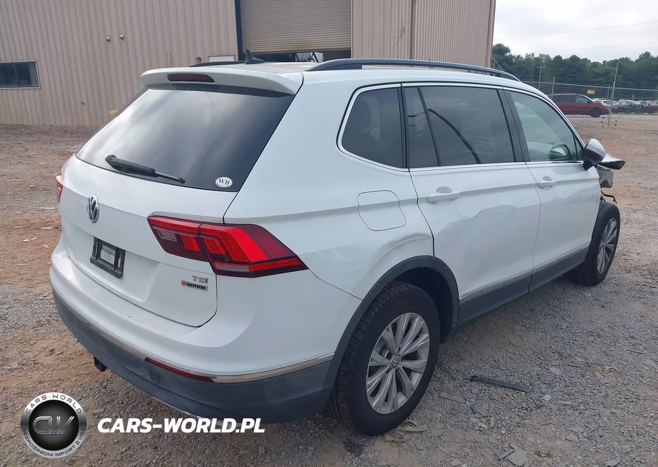 2018 Volkswagen Tiguan 2.0T Se-2.0T Sel VIN:3VV2B7AX0JM053482 - 4