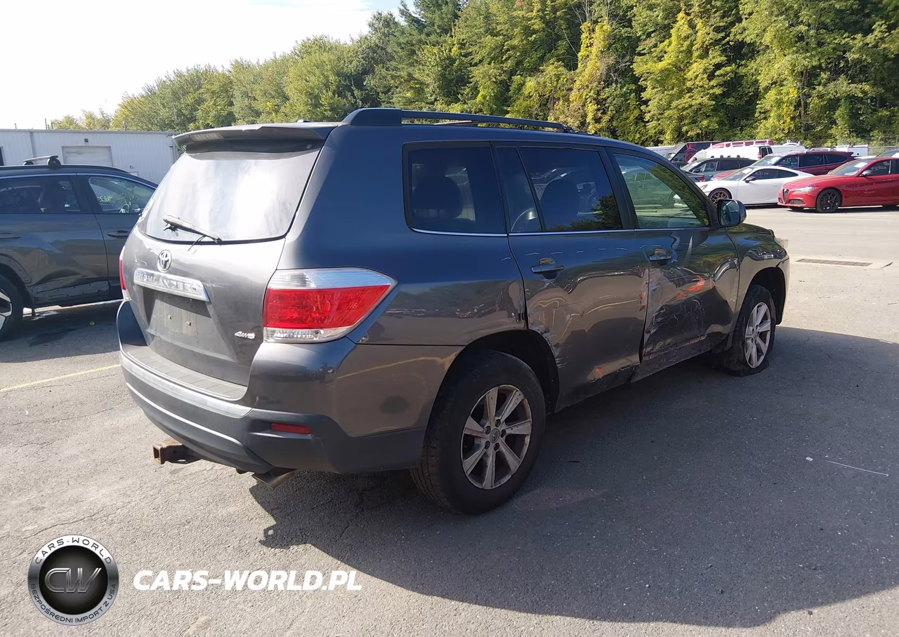 2012 Toyota Highlander Se V6 VIN:5TDBK3EH7CS142687 - 4