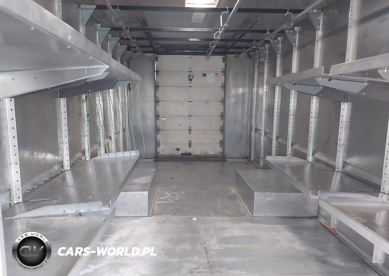 2019 Ford E-450 Stripped VIN:1FC3E4K63KDC17111 - 7
