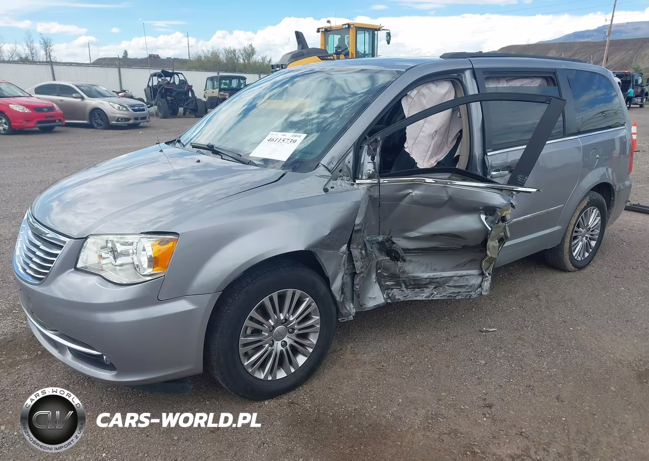 2014 Chrysler Town & Country Touring-L VIN:2C4RC1CG4ER147755 - 2