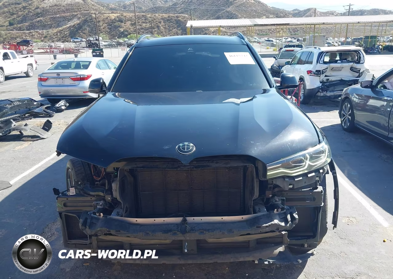 2020 BMW X7 xDrive40I VIN:5UXCW2C03L9C21550 - 13