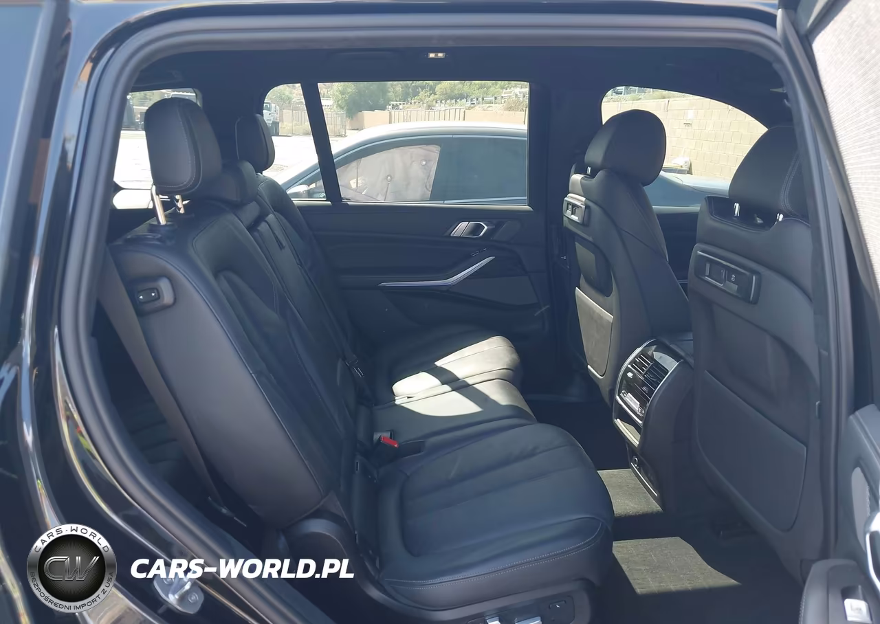 2020 BMW X7 xDrive40I VIN:5UXCW2C03L9C21550 - 8