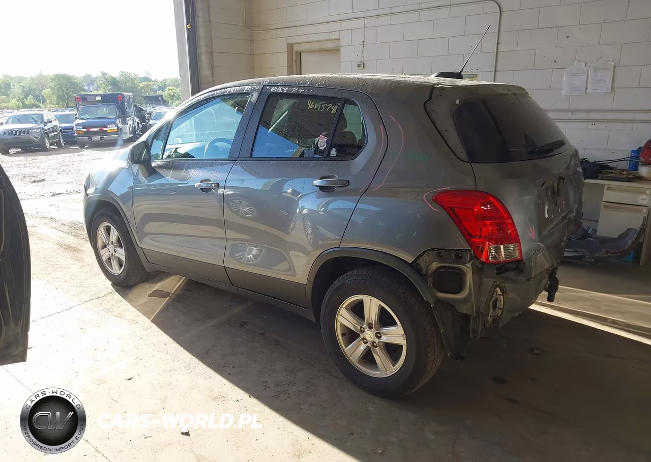 2020 Chevrolet Trax Fwd Ls VIN:3GNCJKSB6LL207995 - 3