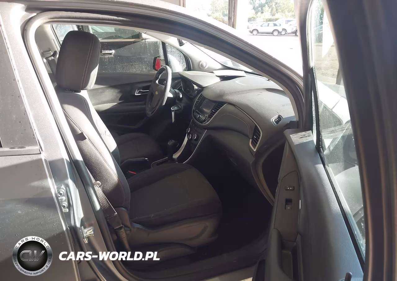 2020 Chevrolet Trax Fwd Ls VIN:3GNCJKSB6LL207995 - 5