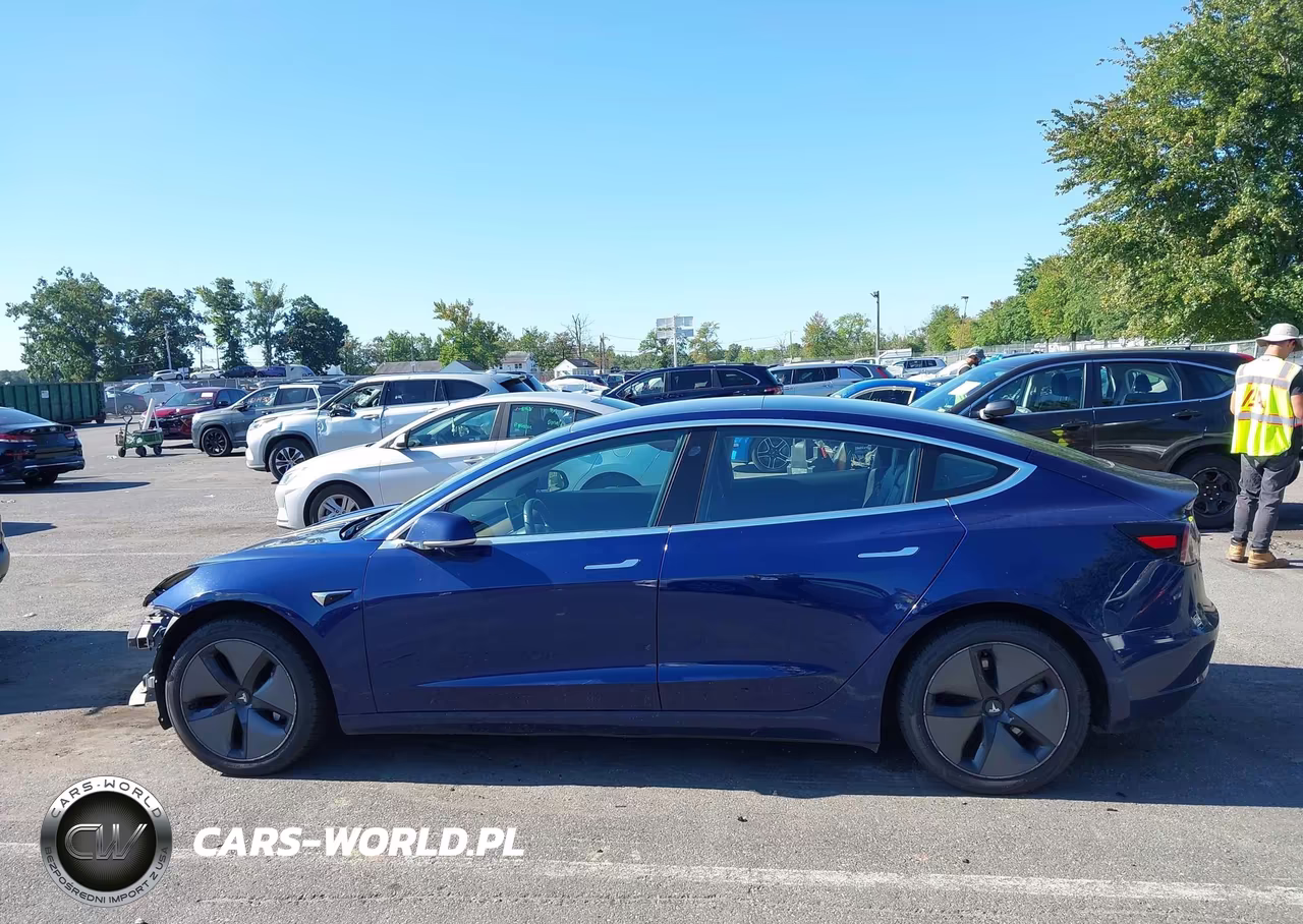 2018 Tesla Model 3 Long Range-Mid Range VIN:5YJ3E1EA0JF102679 - 13