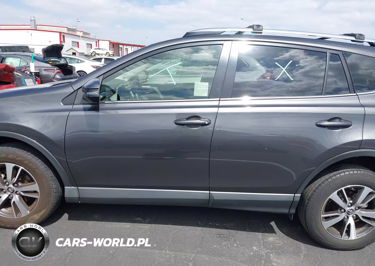 2017 Toyota Rav4 Xle VIN:JTMWFREV4HJ114512 - 15