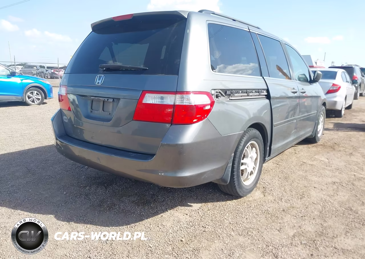 2007 Honda Odyssey Ex VIN:5FNRL38457B412224 - 4