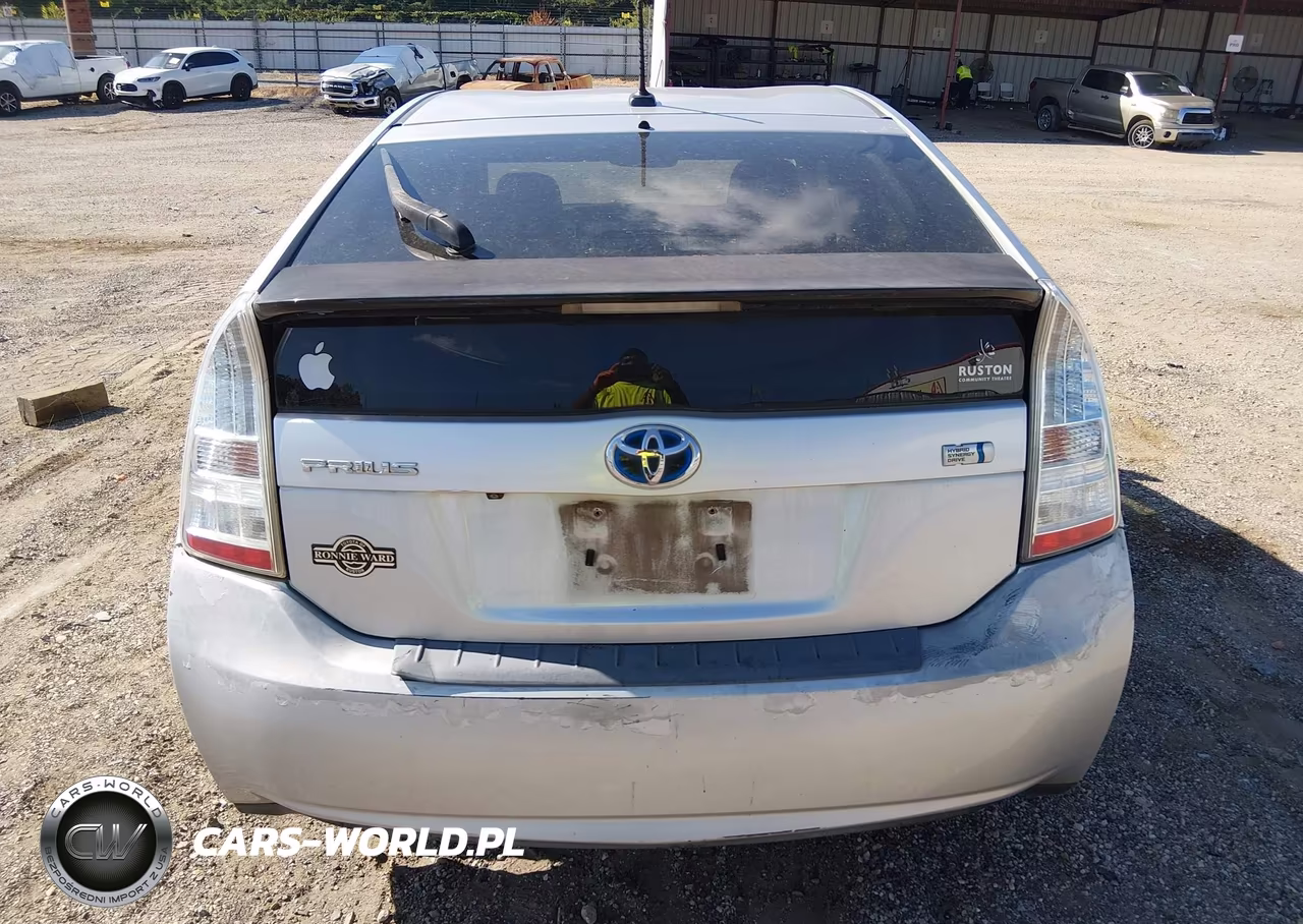 2011 Toyota Prius Five VIN:JTDKN3DU9B5306029 - 16