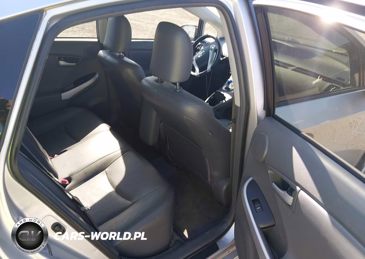 2011 Toyota Prius Five VIN:JTDKN3DU9B5306029 - 8