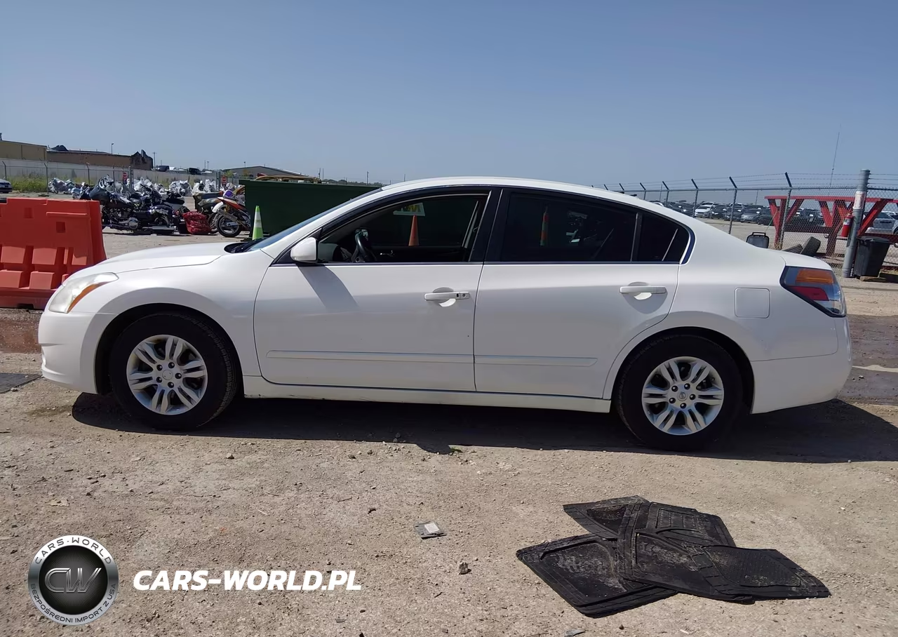 2010 Nissan Altima 2.5 S VIN:1N4AL2AP6AC107823 - 14