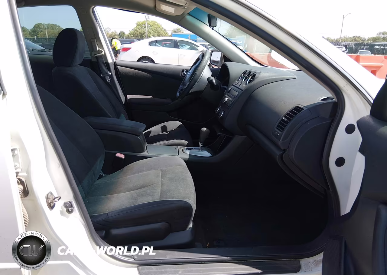 2010 Nissan Altima 2.5 S VIN:1N4AL2AP6AC107823 - 5