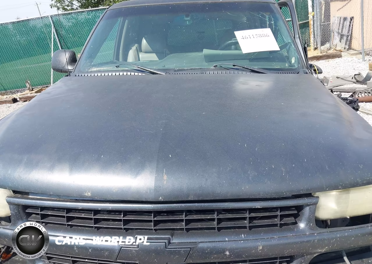 2003 Chevrolet Tahoe Ls VIN:1GNEC13Z33R247758 - 10