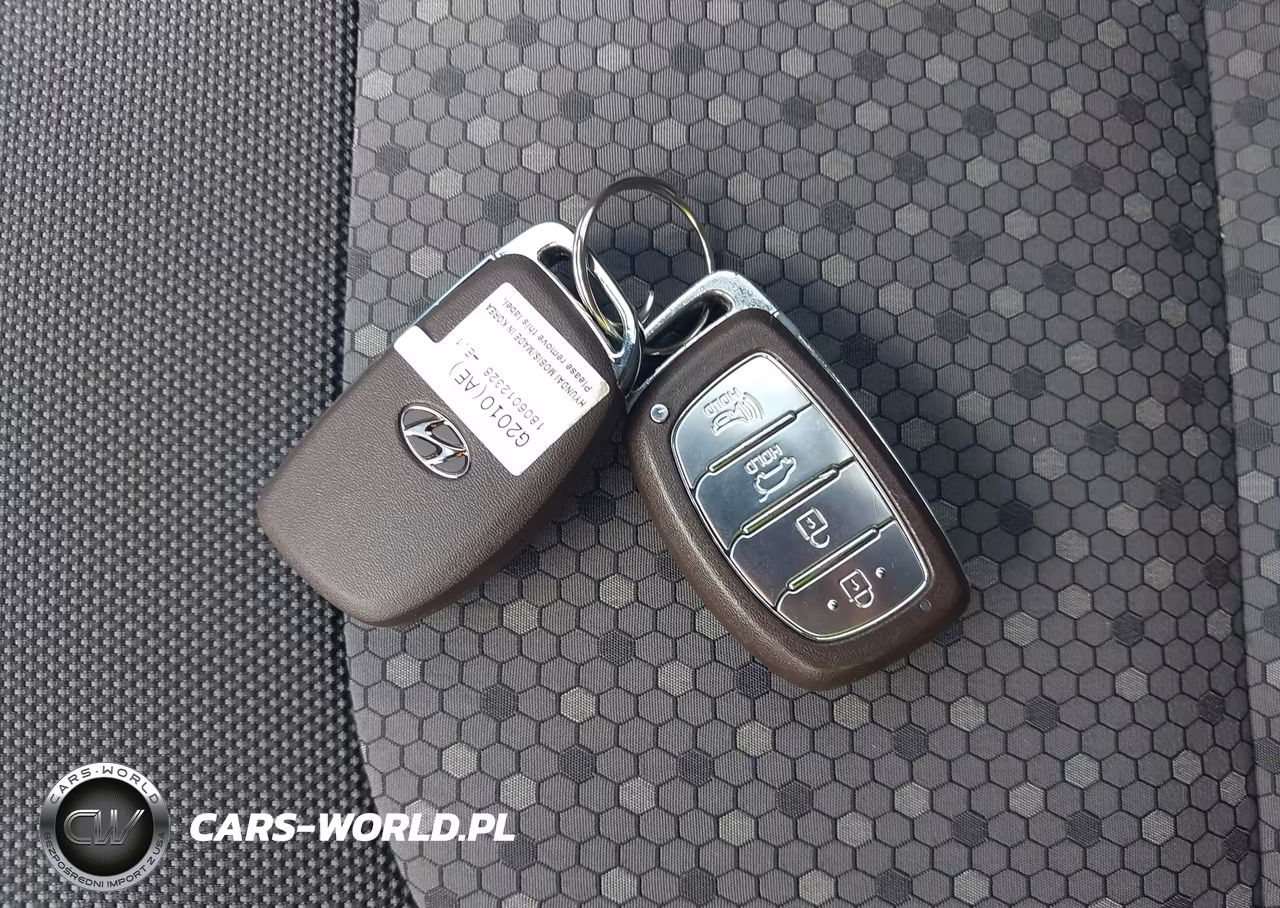 2019 Hyundai Ioniq Hybrid Sel VIN:KMHC75LC8KU106764 - 11