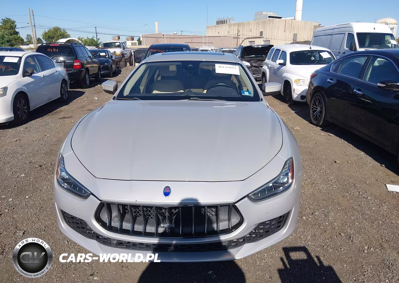 2018 Maserati Ghibli Granlusso VIN:ZAM57XSL1J1287325 - 12