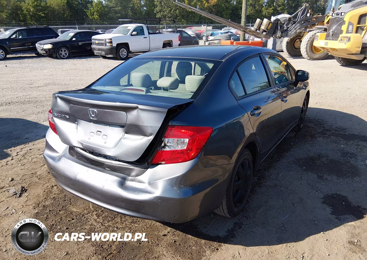 2012 Honda Civic Lx VIN:2HGFB2F57CH545987 - 4