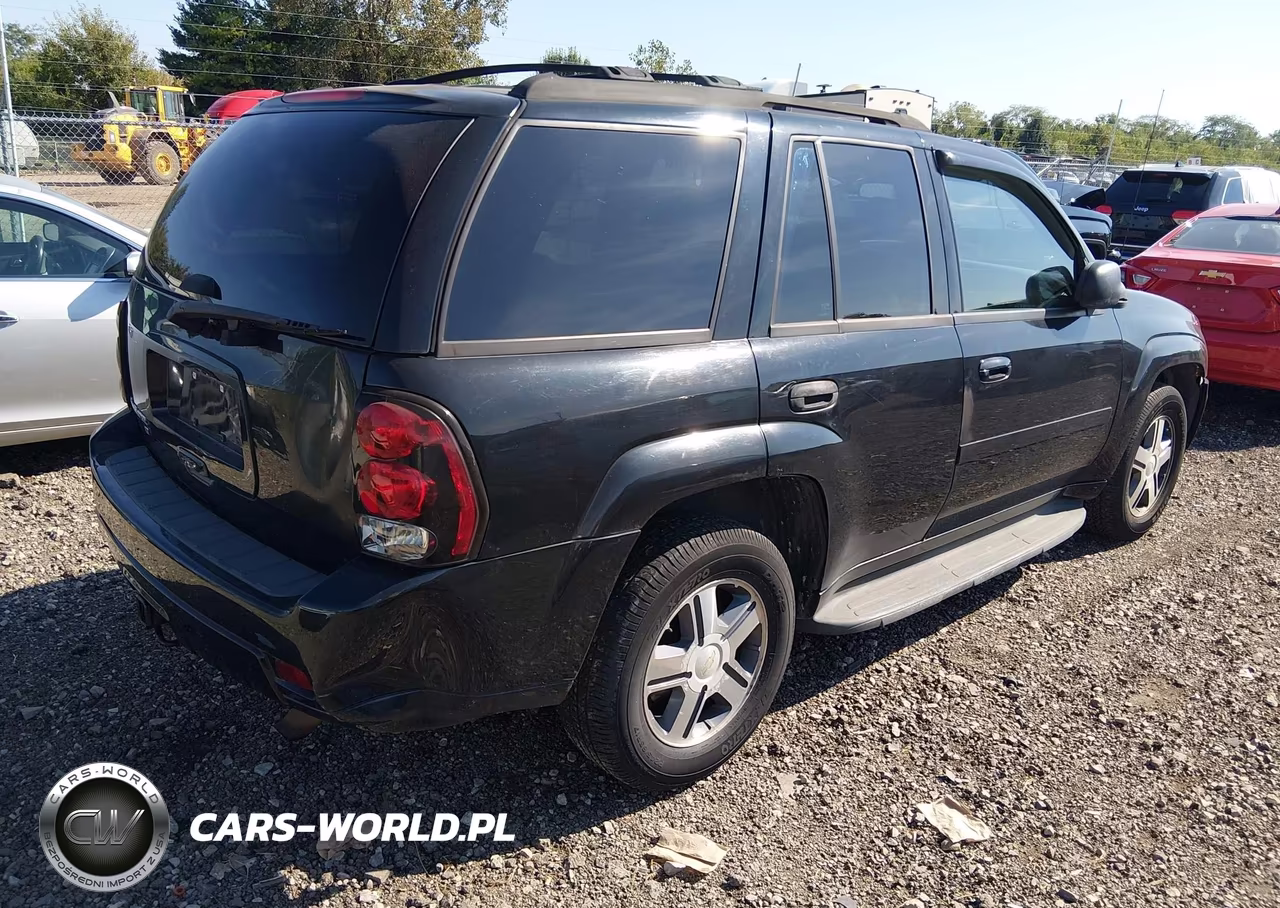 2007 Chevrolet Trailblazer Lt VIN:1GNDT13S172293165 - 4