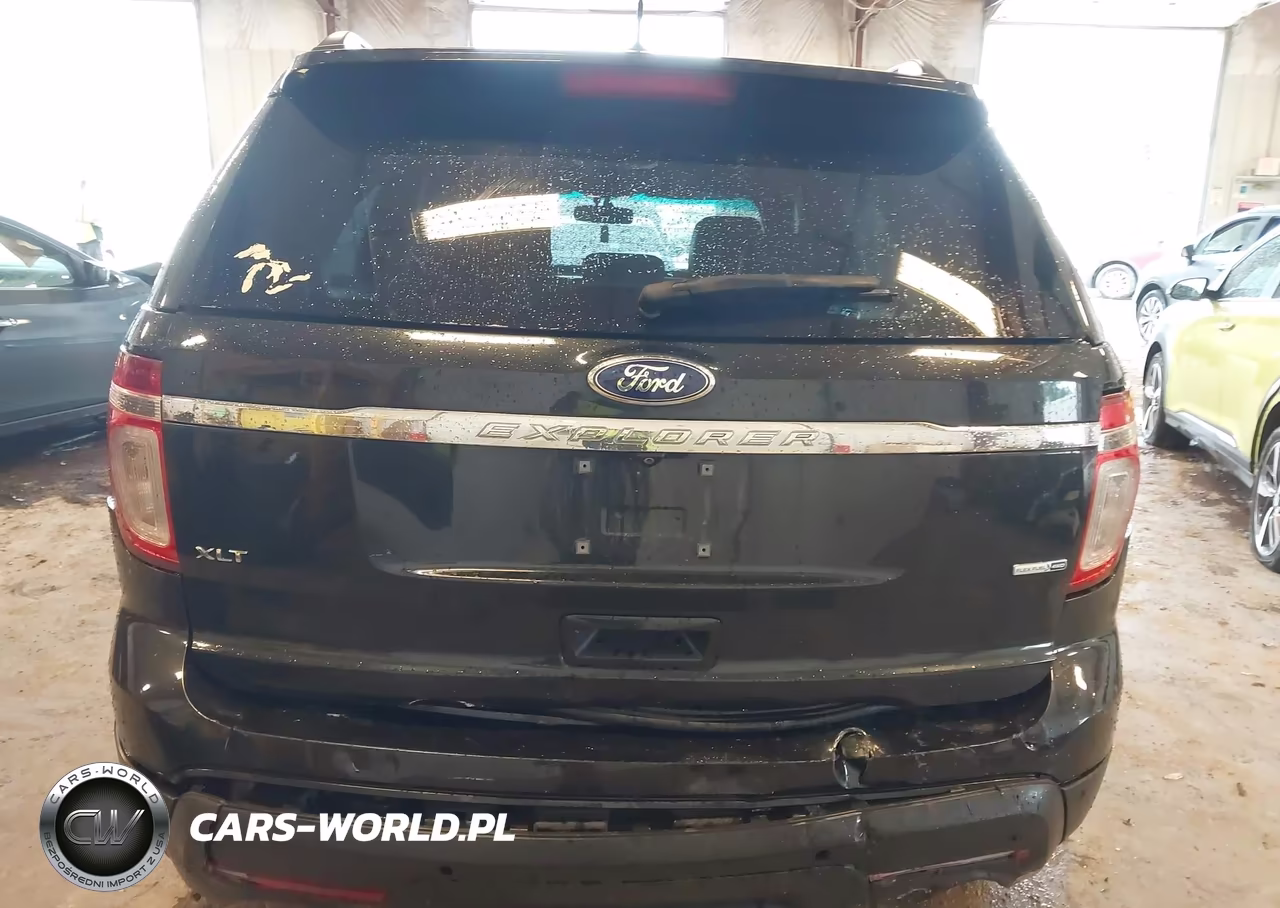 2015 Ford Explorer Xlt VIN:1FM5K8D83FGB01012 - 16