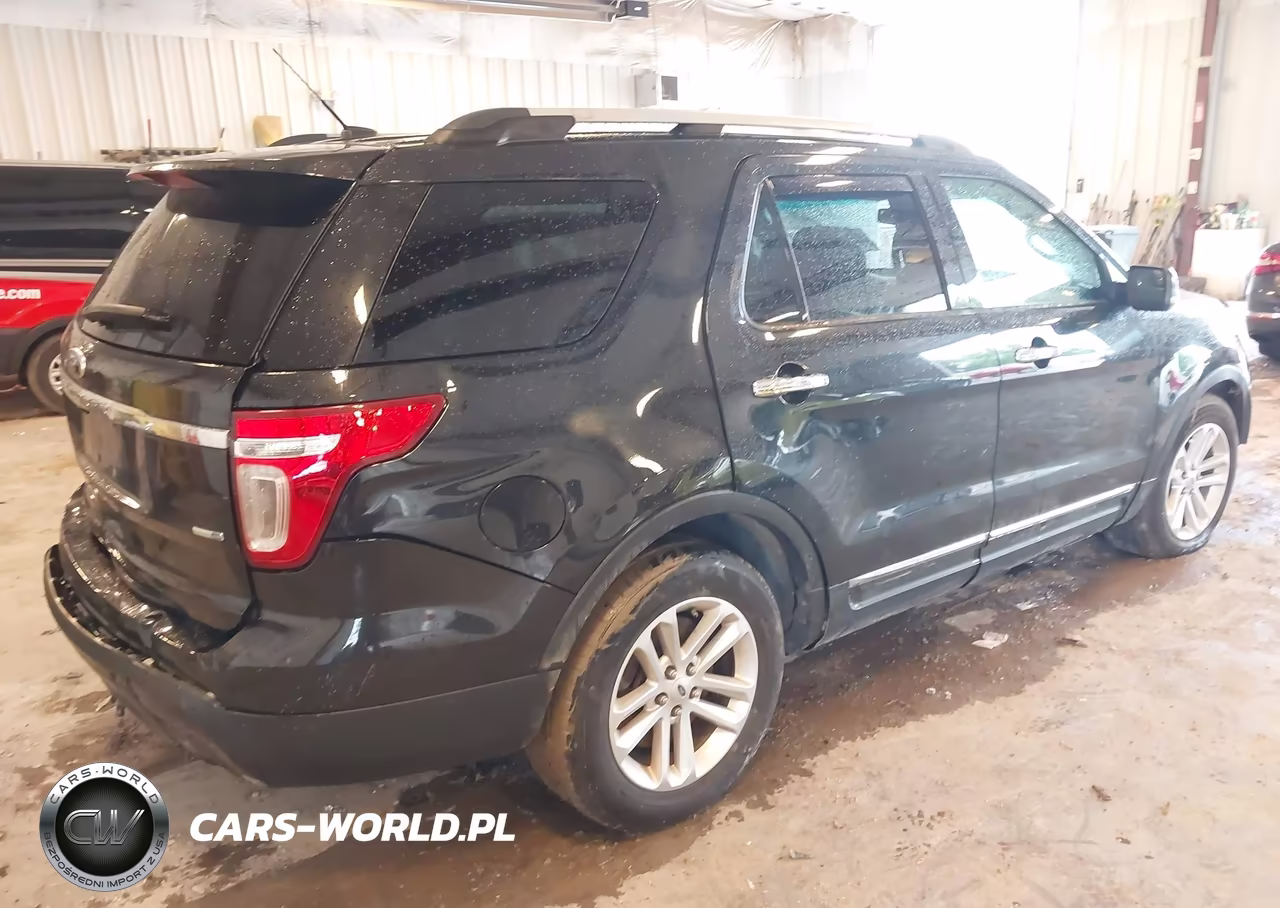 2015 Ford Explorer Xlt VIN:1FM5K8D83FGB01012 - 4