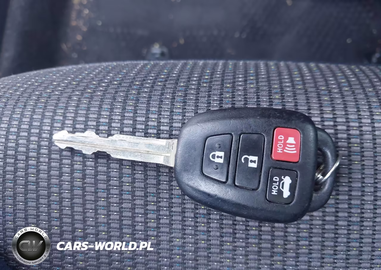 2016 Toyota Corolla S VIN:5YFBURHE4GP505766 - 11