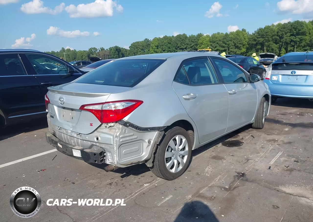 2016 Toyota Corolla S VIN:5YFBURHE4GP505766 - 4