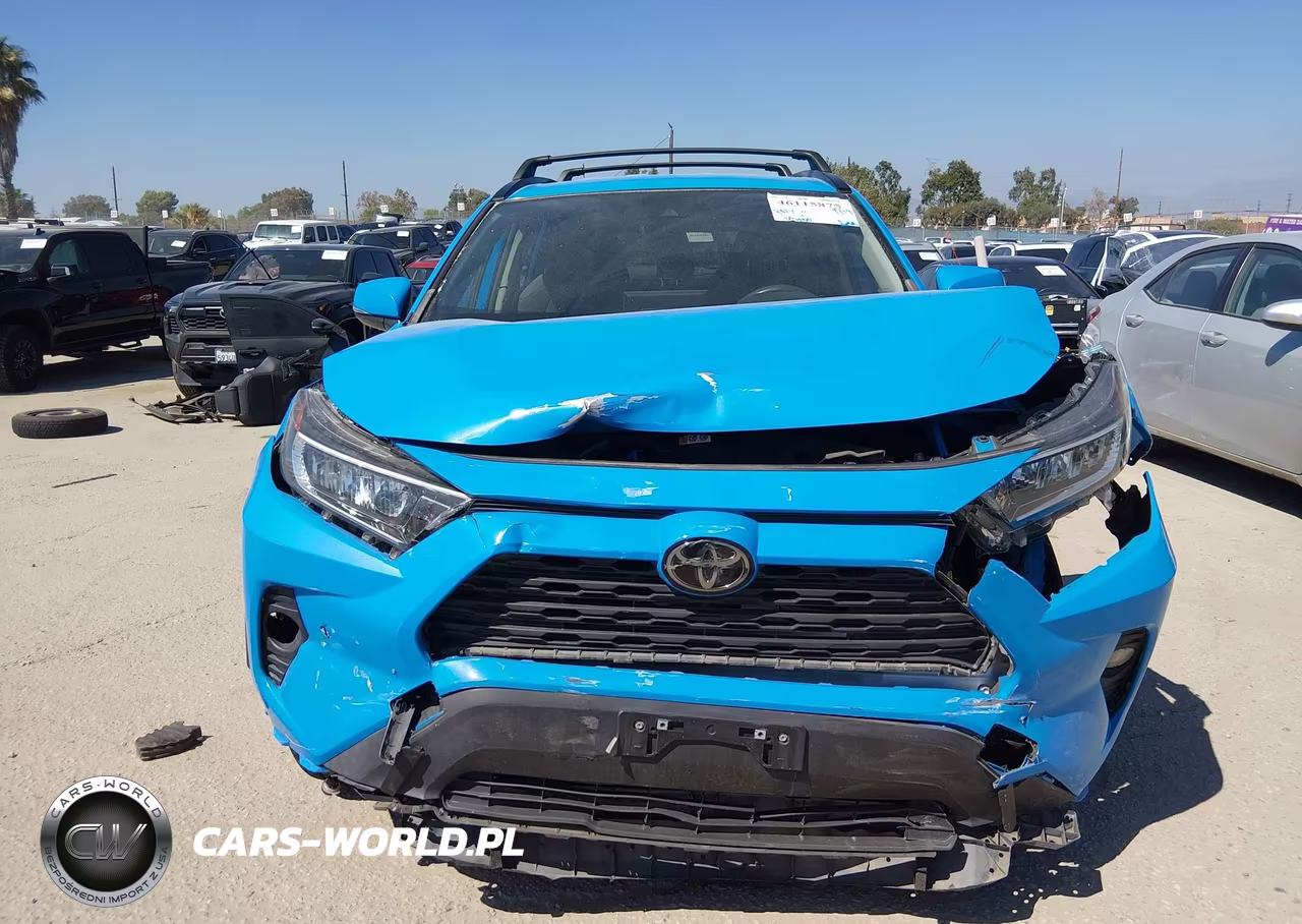 2020 Toyota Rav4 Xle VIN:JTMW1RFVXLJ017689 - 12