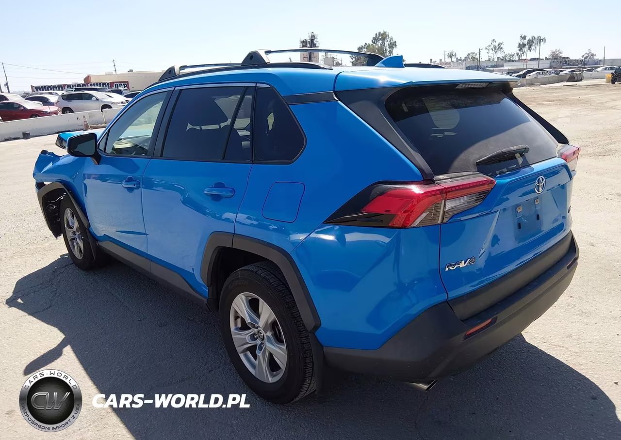 2020 Toyota Rav4 Xle VIN:JTMW1RFVXLJ017689 - 3