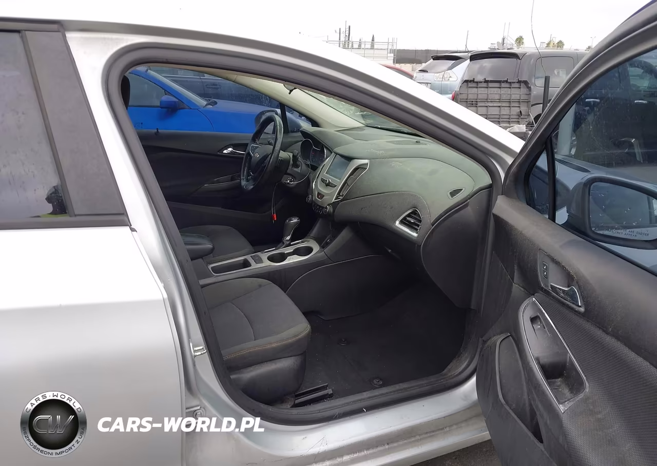 2017 Chevrolet Cruze Ls Auto VIN:1G1BC5SM8H7179204 - 5