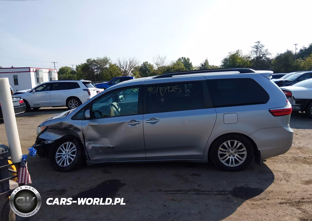 2015 Toyota Sienna Xle 8 Passenger VIN:5TDYK3DC8FS590201 - 14