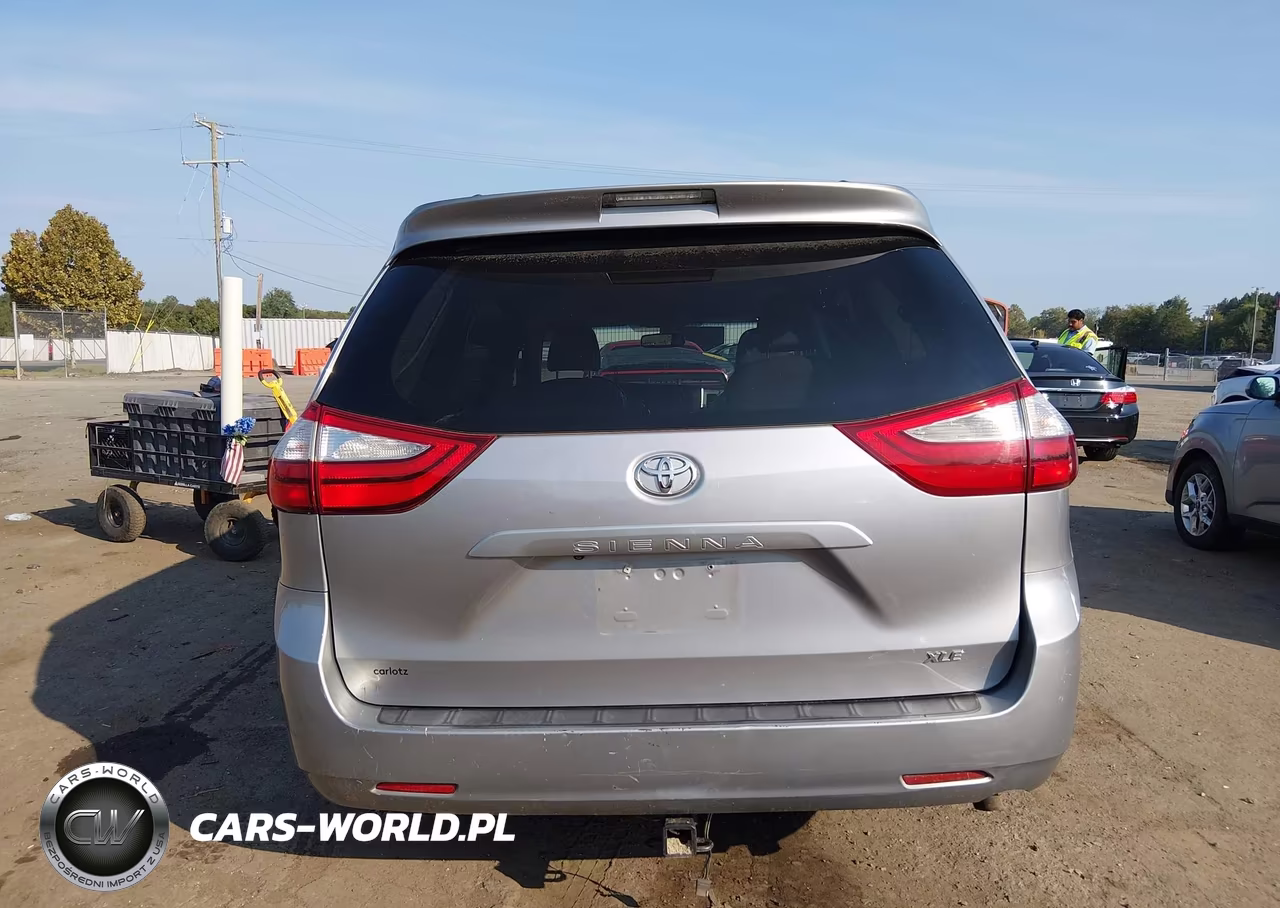 2015 Toyota Sienna Xle 8 Passenger VIN:5TDYK3DC8FS590201 - 16