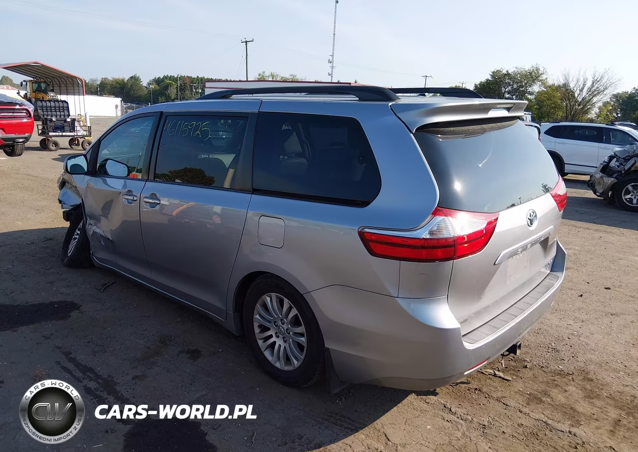 2015 Toyota Sienna Xle 8 Passenger VIN:5TDYK3DC8FS590201 - 3