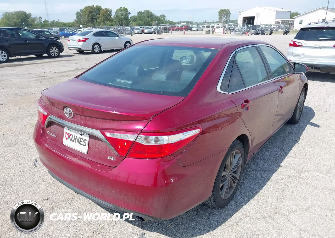 2017 Toyota Camry Se VIN:4T1BF1FK6HU785260 - 4
