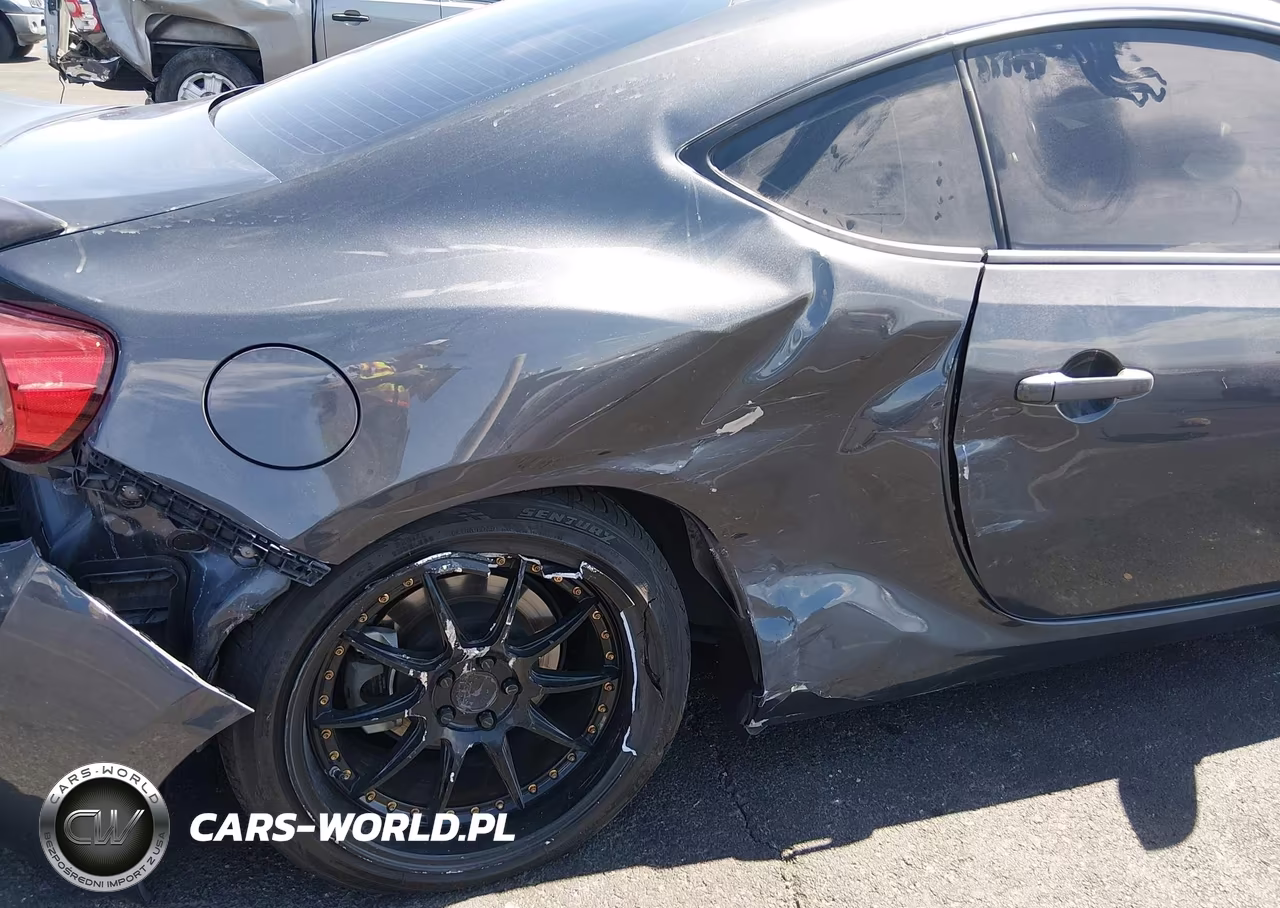 2020 Toyota 86 VIN:JF1ZNAA13L9753520 - 6