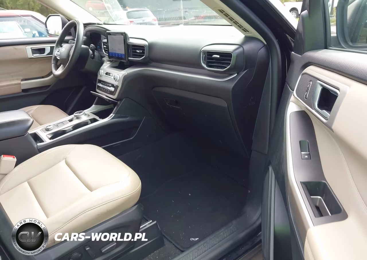 2023 Ford Explorer Xlt VIN:1FMSK8DH9PGC02933 - 5