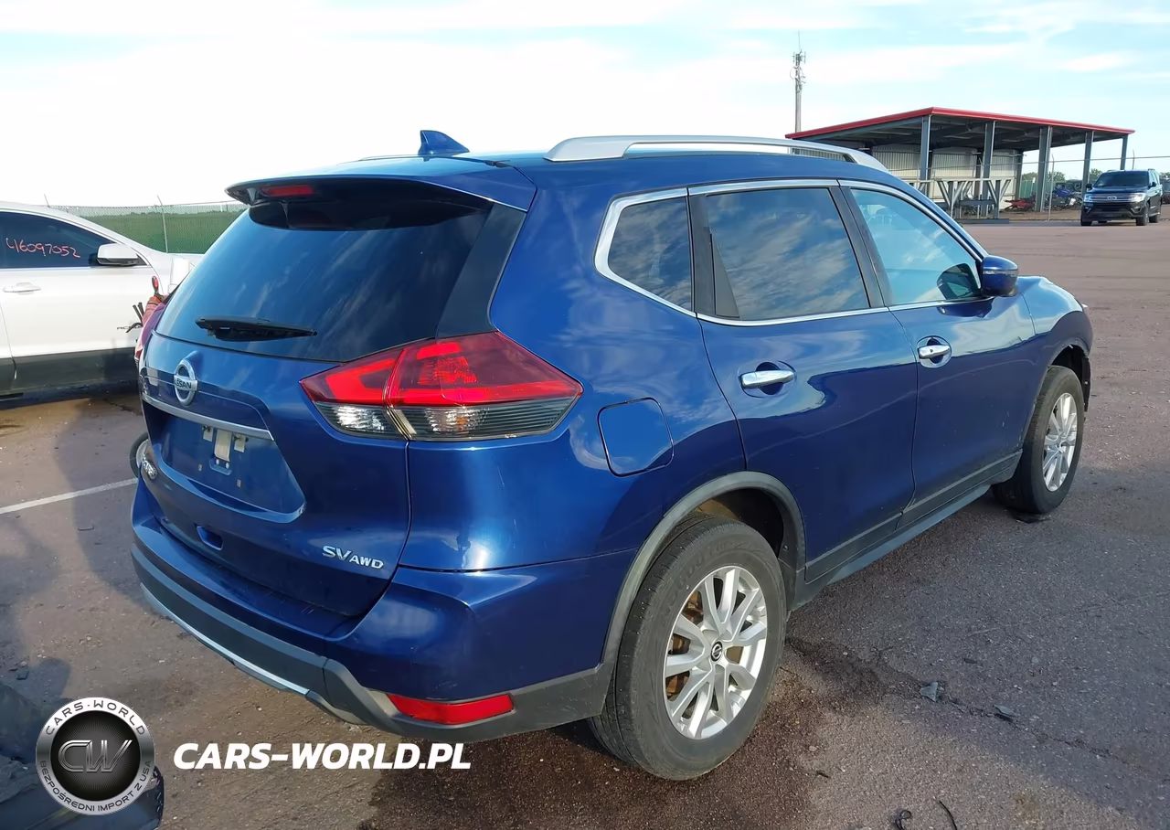 2018 Nissan Rogue Sv VIN:JN8AT2MV8JW327326 - 4