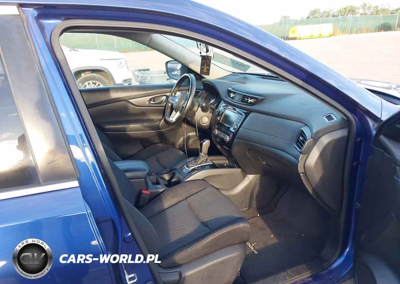 2018 Nissan Rogue Sv VIN:JN8AT2MV8JW327326 - 5