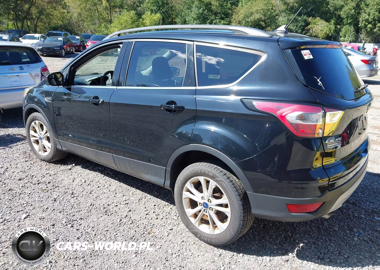 2018 Ford Escape Se VIN:1FMCU0GD0JUB38847 - 3