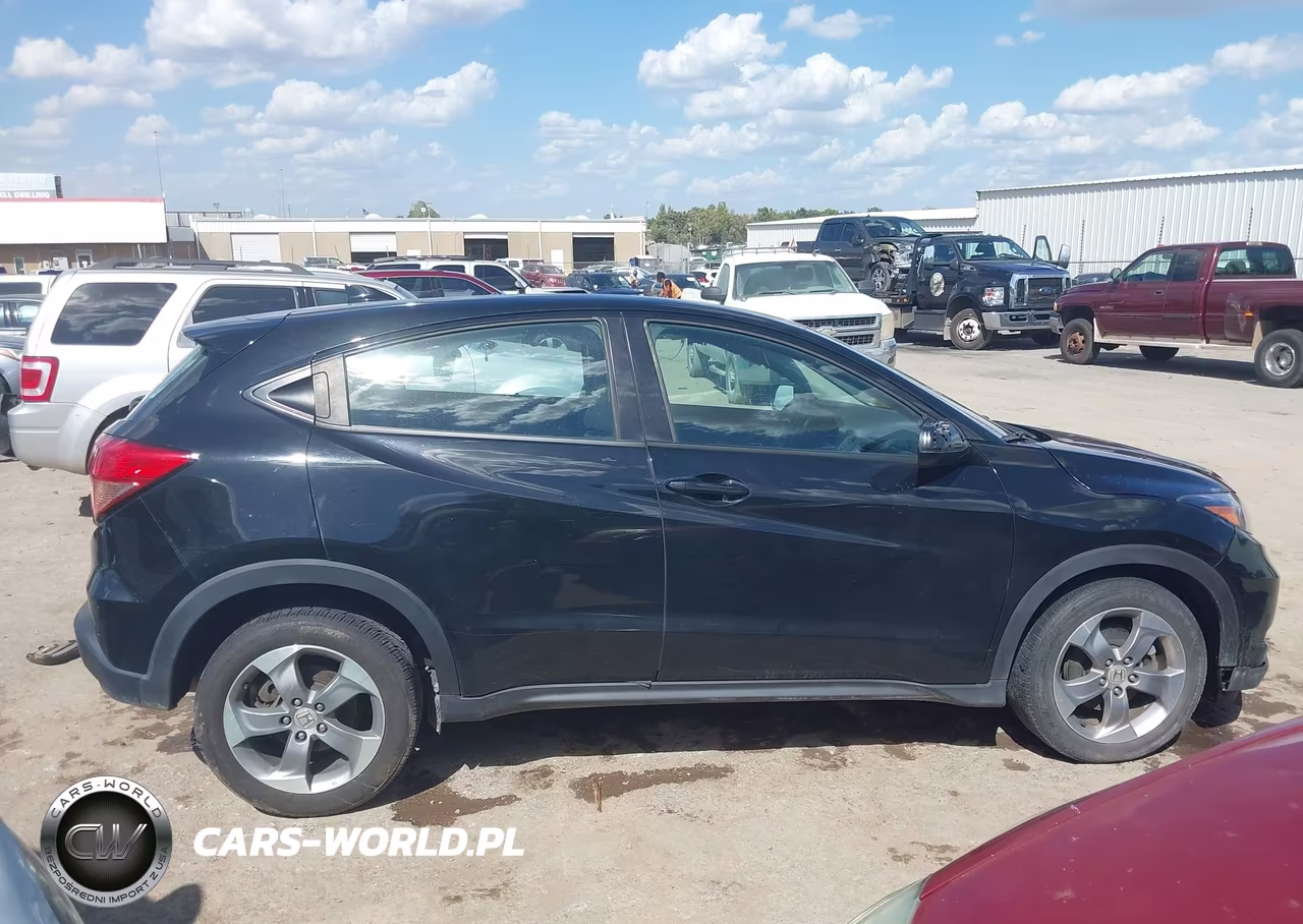 2018 Honda Hr-V Lx VIN:3CZRU5H30JM707874 - 13
