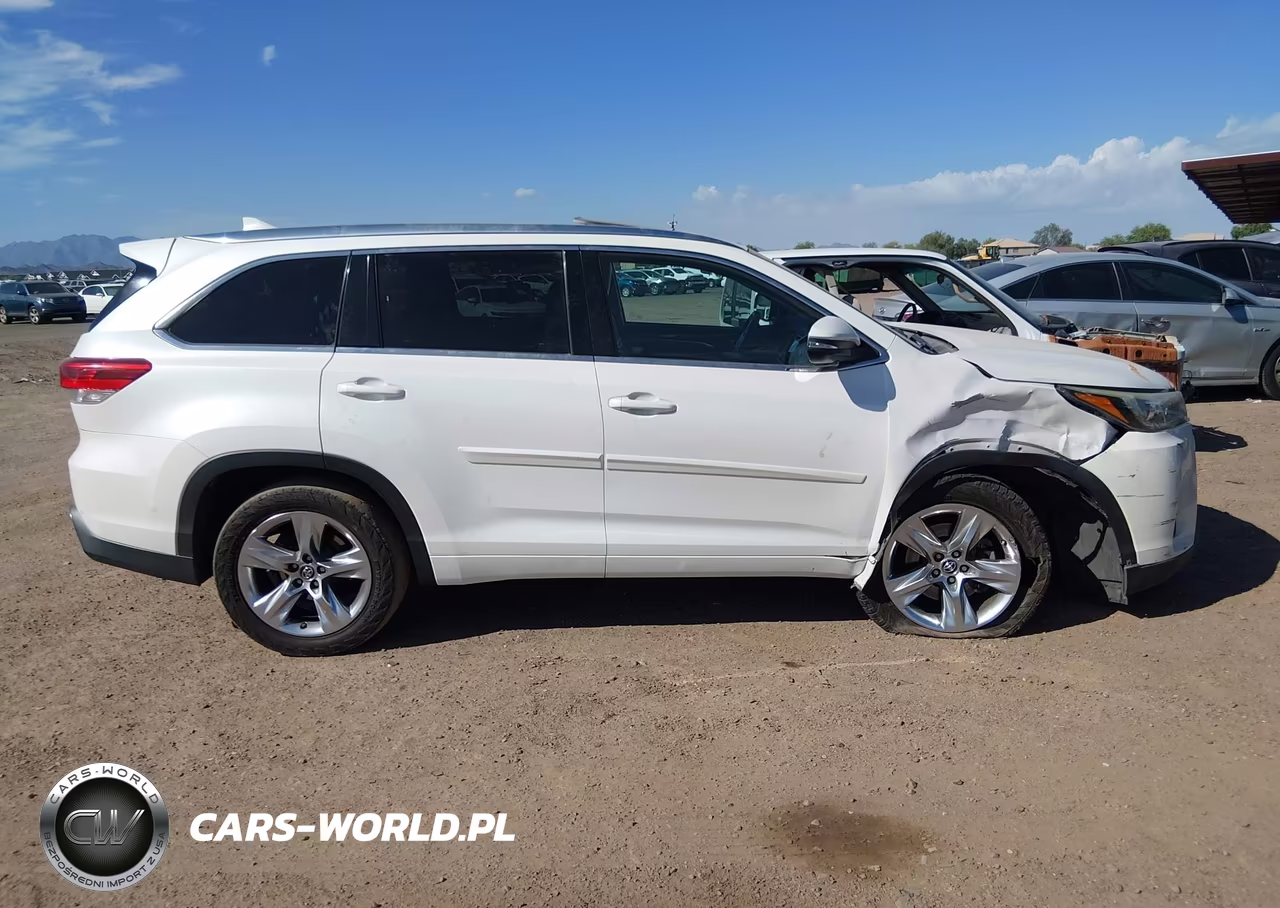 2017 Toyota Highlander Limited VIN:5TDYZRFH4HS204805 - 13