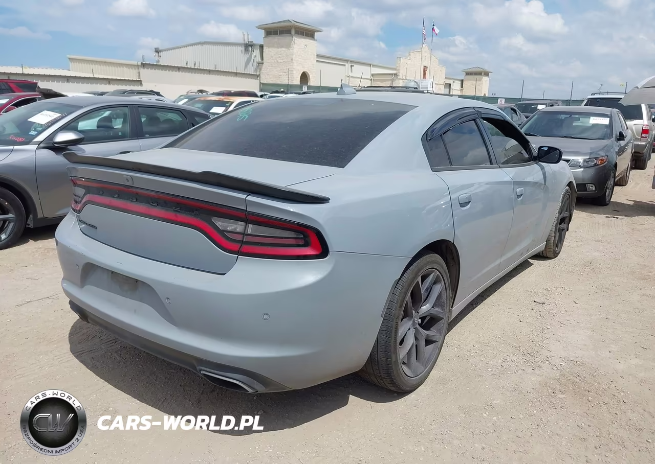 2020 Dodge Charger Sxt Rwd VIN:2C3CDXBG5LH208125 - 4