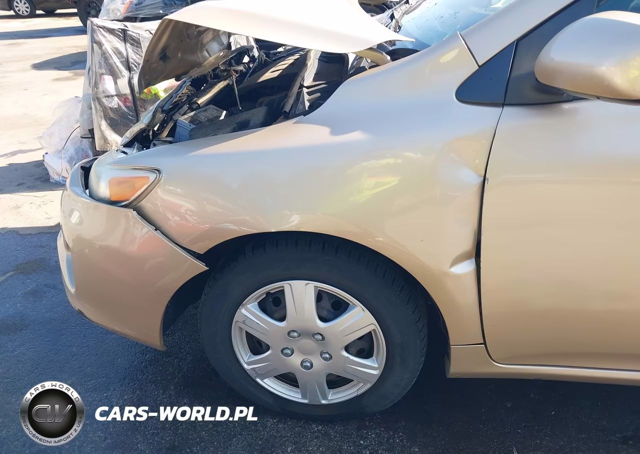 2011 Toyota Corolla Le VIN:JTDBU4EE9B9126736 - 17