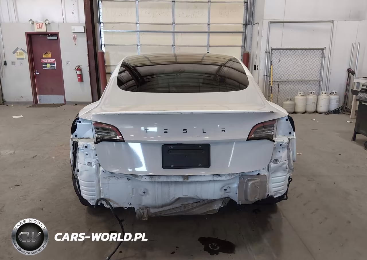 2021 Tesla Model 3 Long Range Dual Motor All-Wheel Drive VIN:5YJ3E1EB1MF938983 - 17