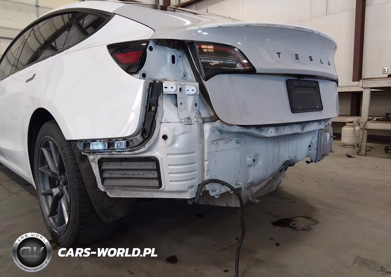 2021 Tesla Model 3 Long Range Dual Motor All-Wheel Drive VIN:5YJ3E1EB1MF938983 - 21