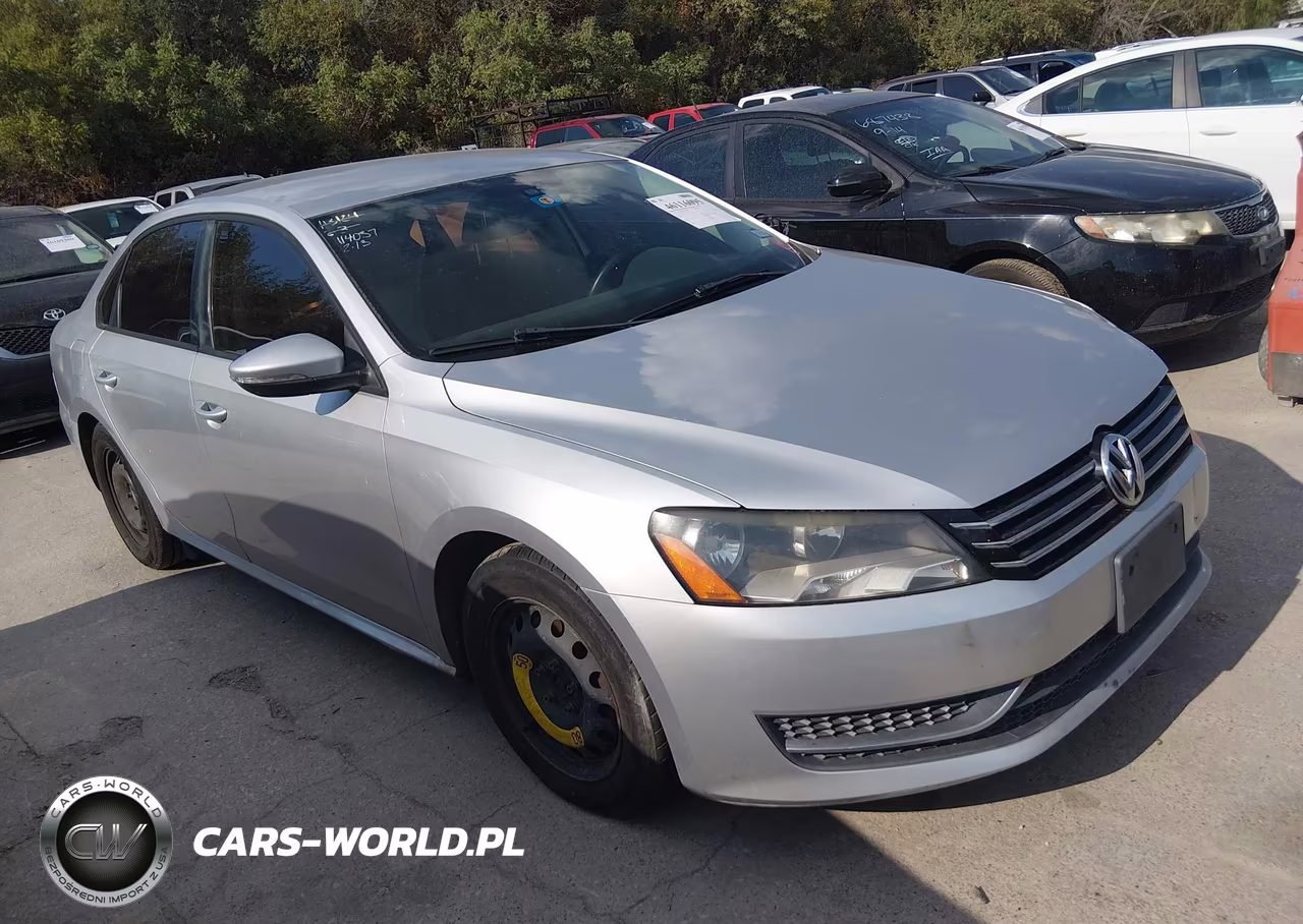 2012 Volkswagen Passat 2.5L S – zdjęcie 1 z 11