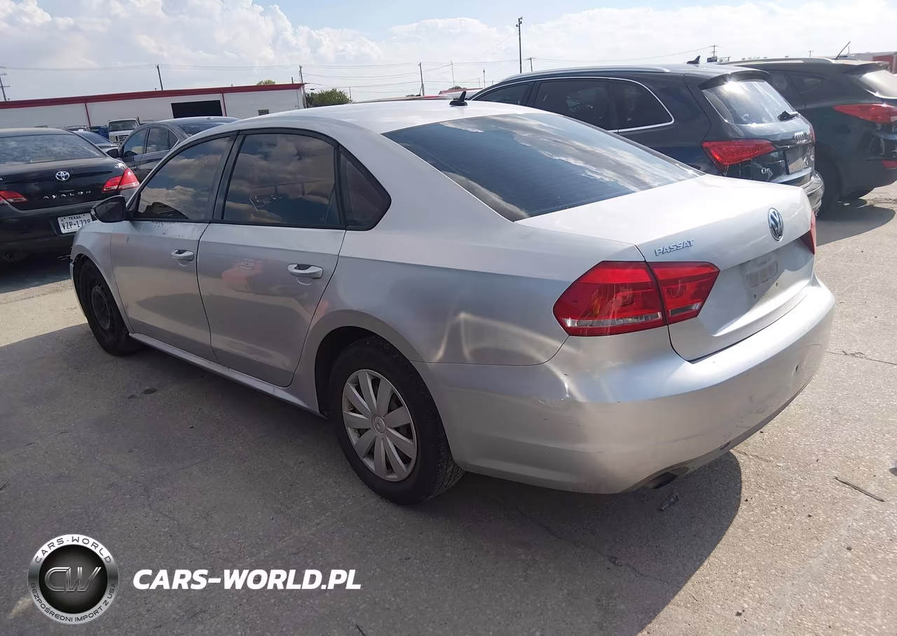 2012 Volkswagen Passat 2.5L S VIN:1VWAP7A39CC057721 - 3