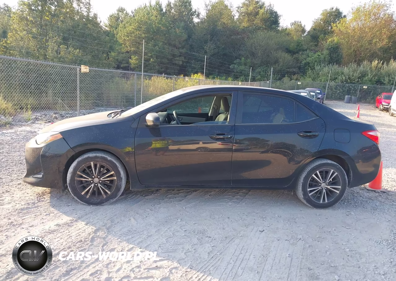 2017 Toyota Corolla Le VIN:2T1BURHE5HC853321 - 14