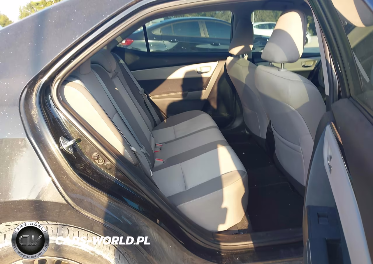 2017 Toyota Corolla Le VIN:2T1BURHE5HC853321 - 8