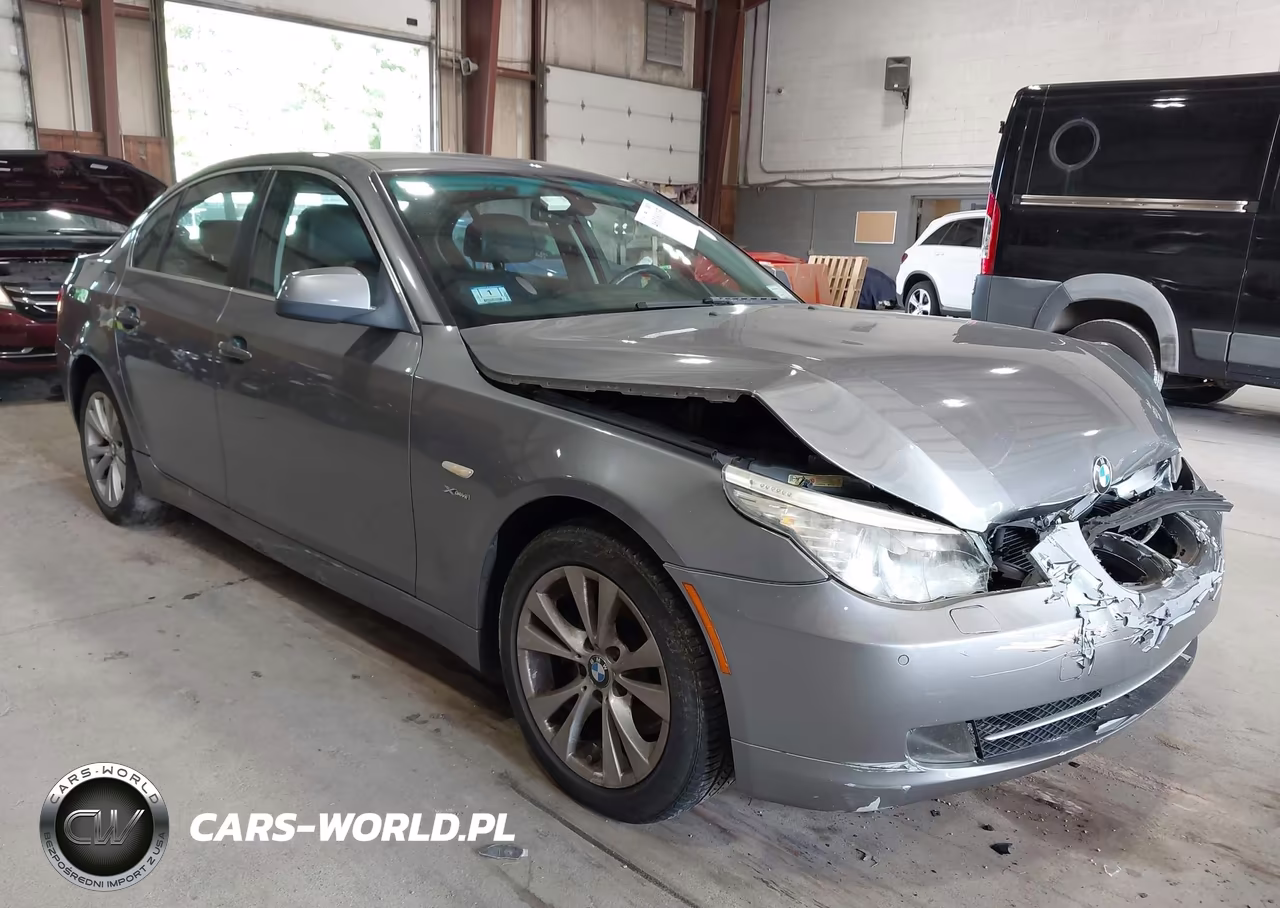 2010 BMW 528I xDrive