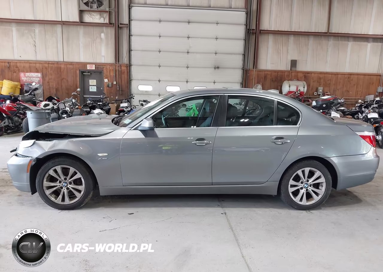 2010 BMW 528I xDrive VIN:WBANV1C5XAC389313 - 15